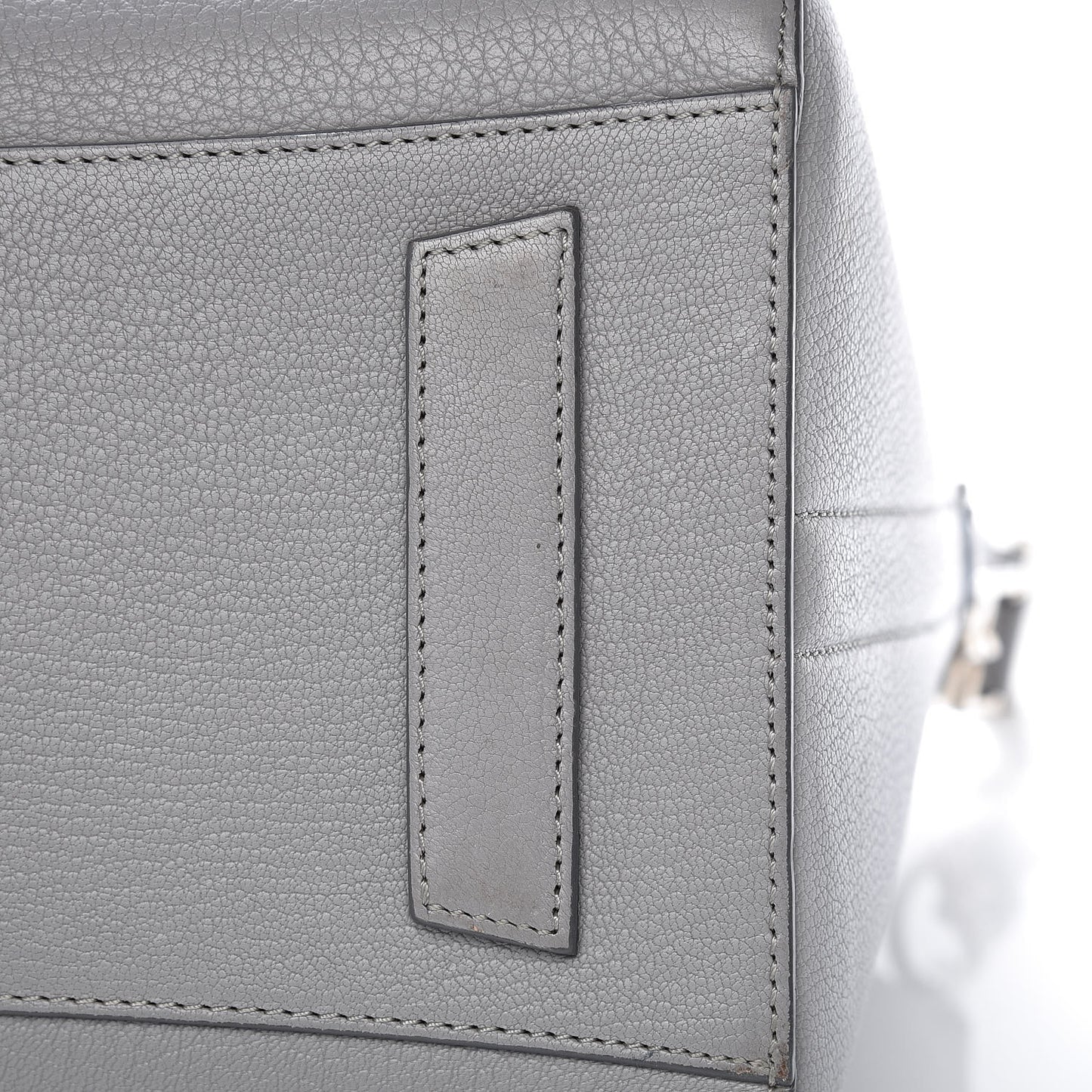 Sugar Goatskin Medium Antigona Pearl Grey