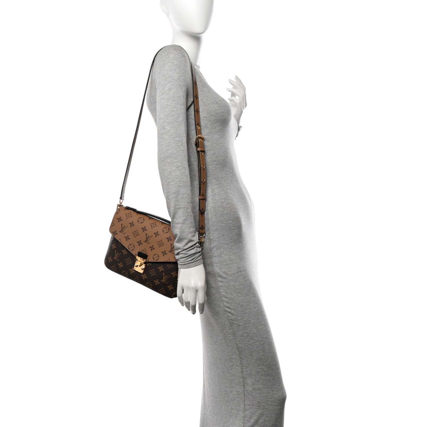 Reverse Monogram Pochette Metis