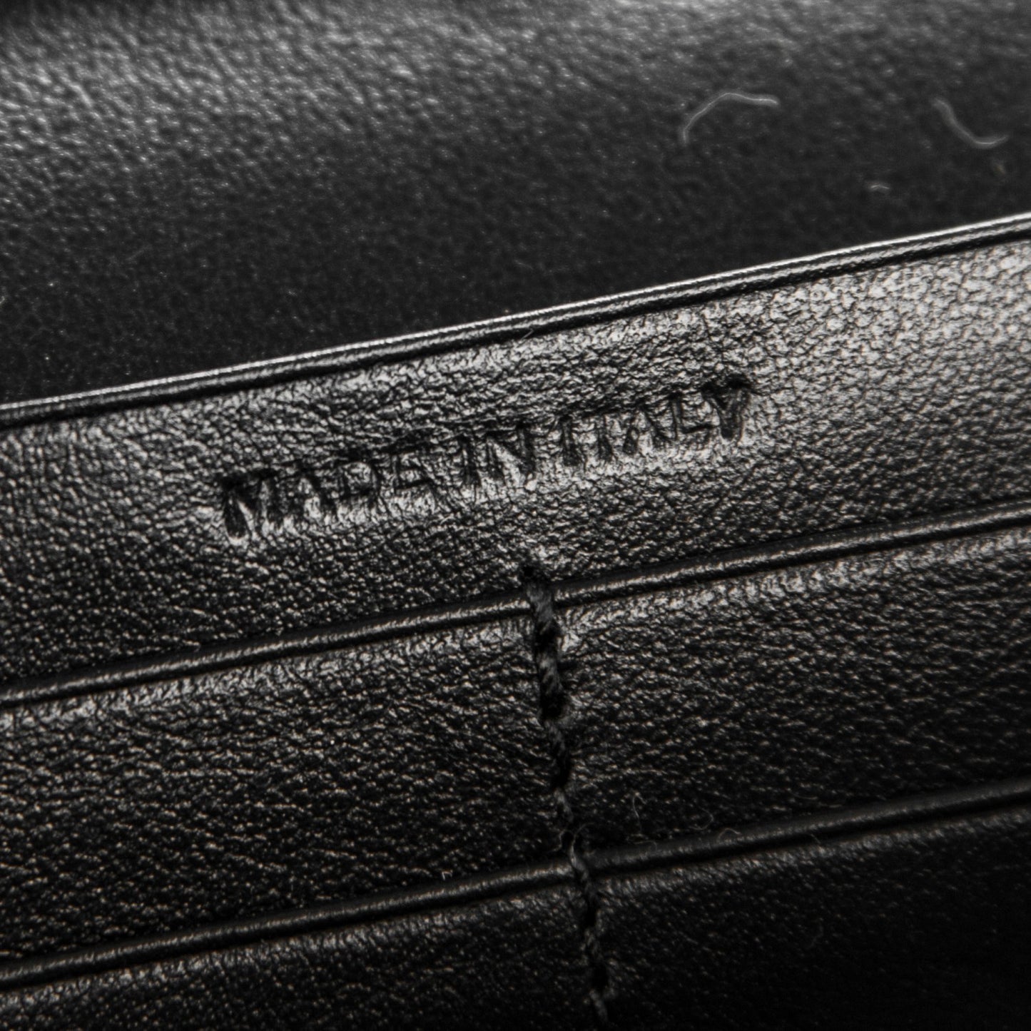 Calfskin Crocodile Embossed Monogram Chain Wallet Nero Black