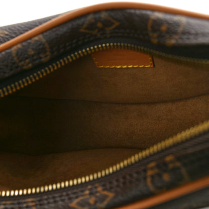 Louis Vuitton Monogram Loop 5 of 9