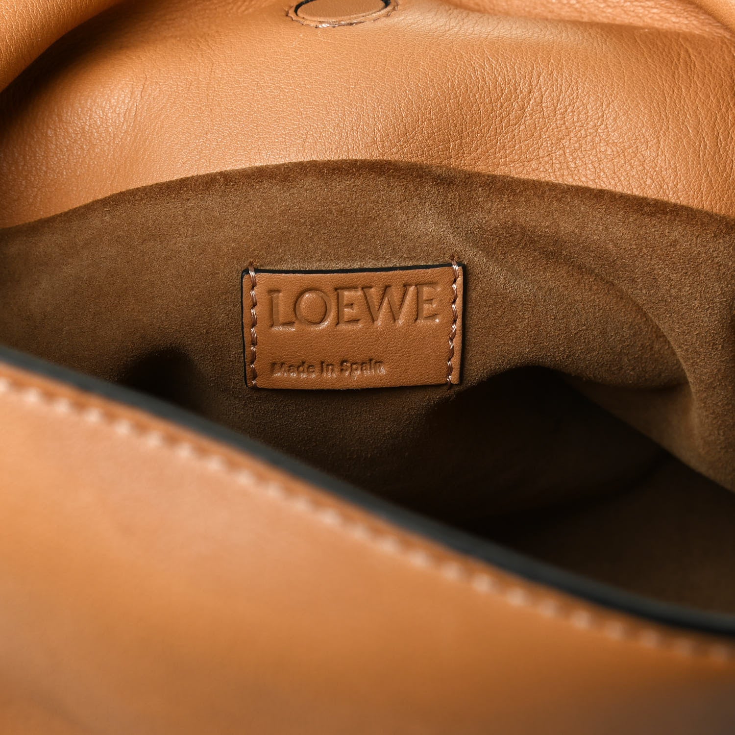 Loewe Nappa Flamenco Knot Clutch Warm Desert 11 of 23