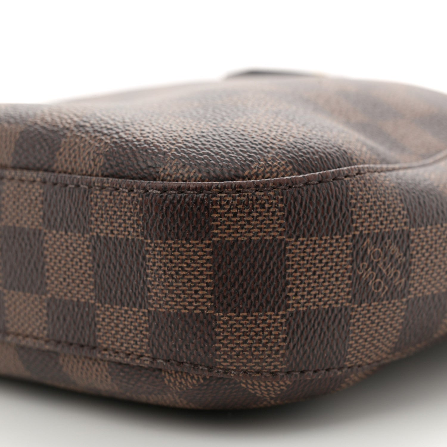 Louis Vuitton Damier Ebene South Bank Besace 10 of 11