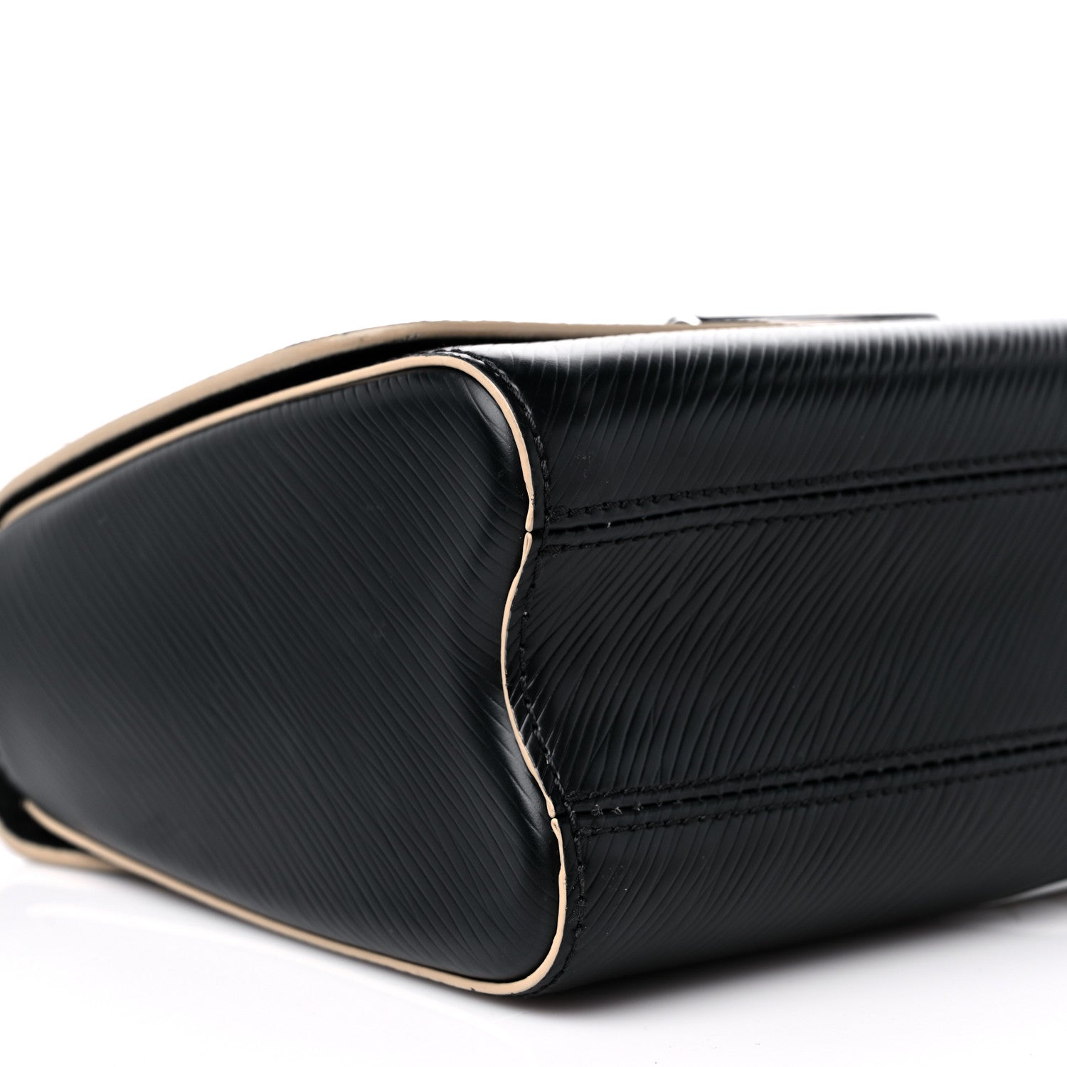 Louis Vuitton Epi World Tour Twist MM Black 8 of 12