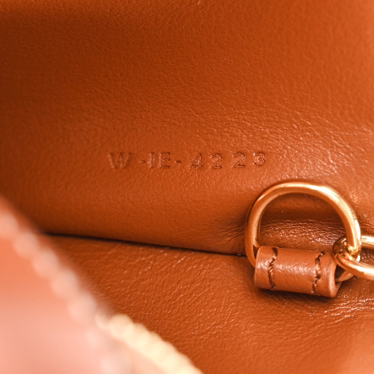 Smooth Calfskin Cuir Triomphe Coin and Card Pouch With Hook Tan