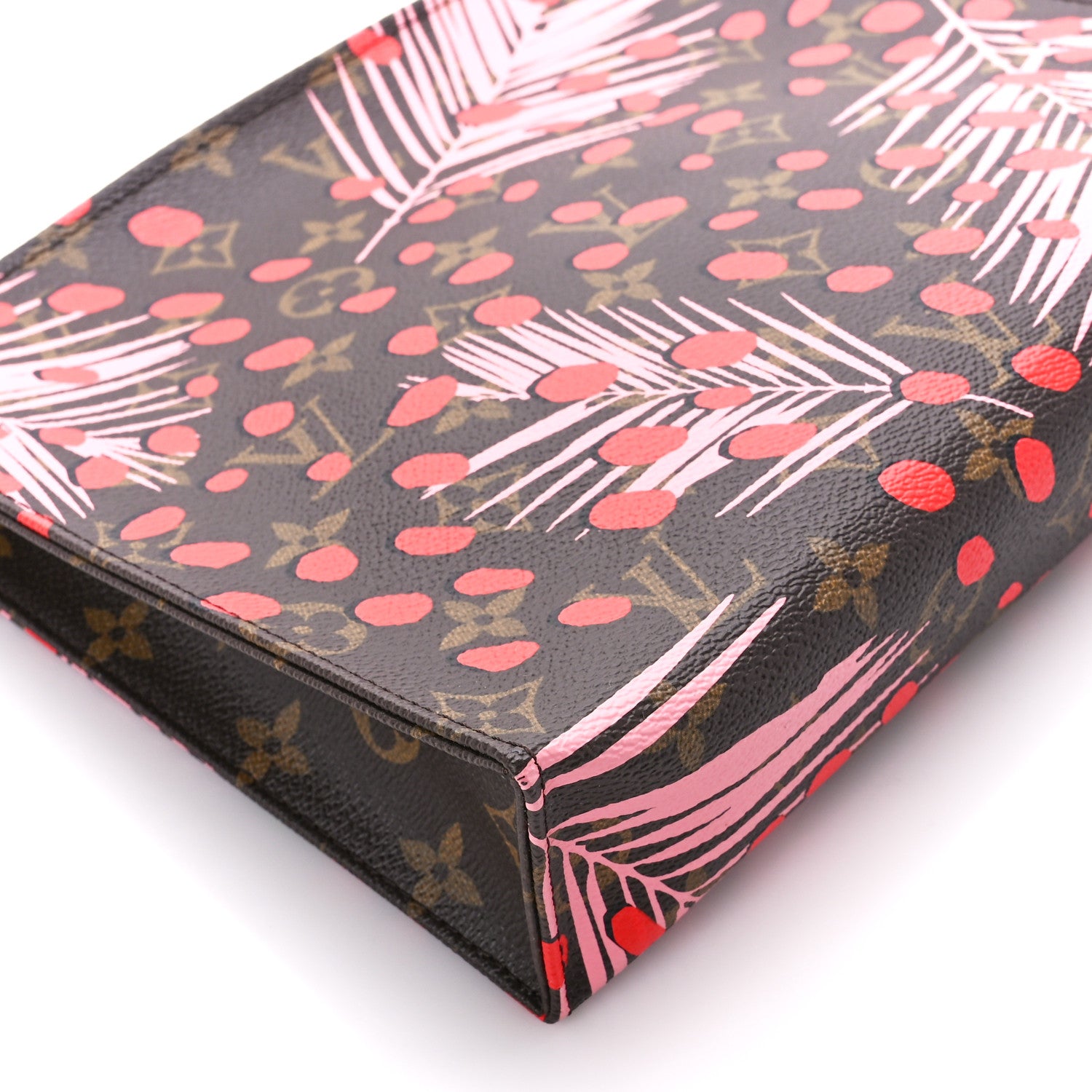 Louis Vuitton Monogram Jungle Dots Toiletry Pouch 26 Sugar Pink Poppy 9 of 10