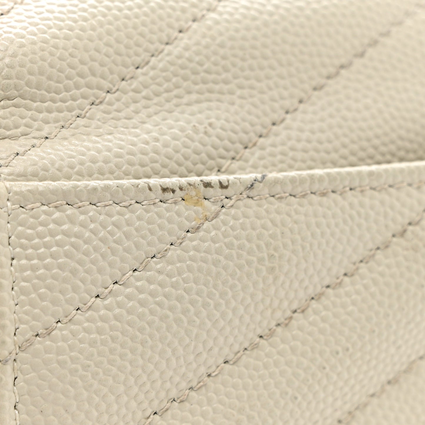 Grain De Poudre Matelasse Chevron Small Monogram Envelope Wallet Crema Soft