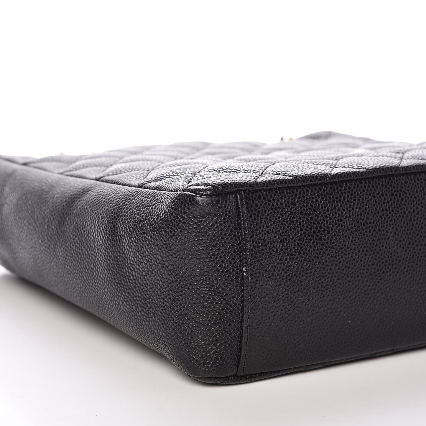 Caviar Quilted Petit Shopping Tote PST Black