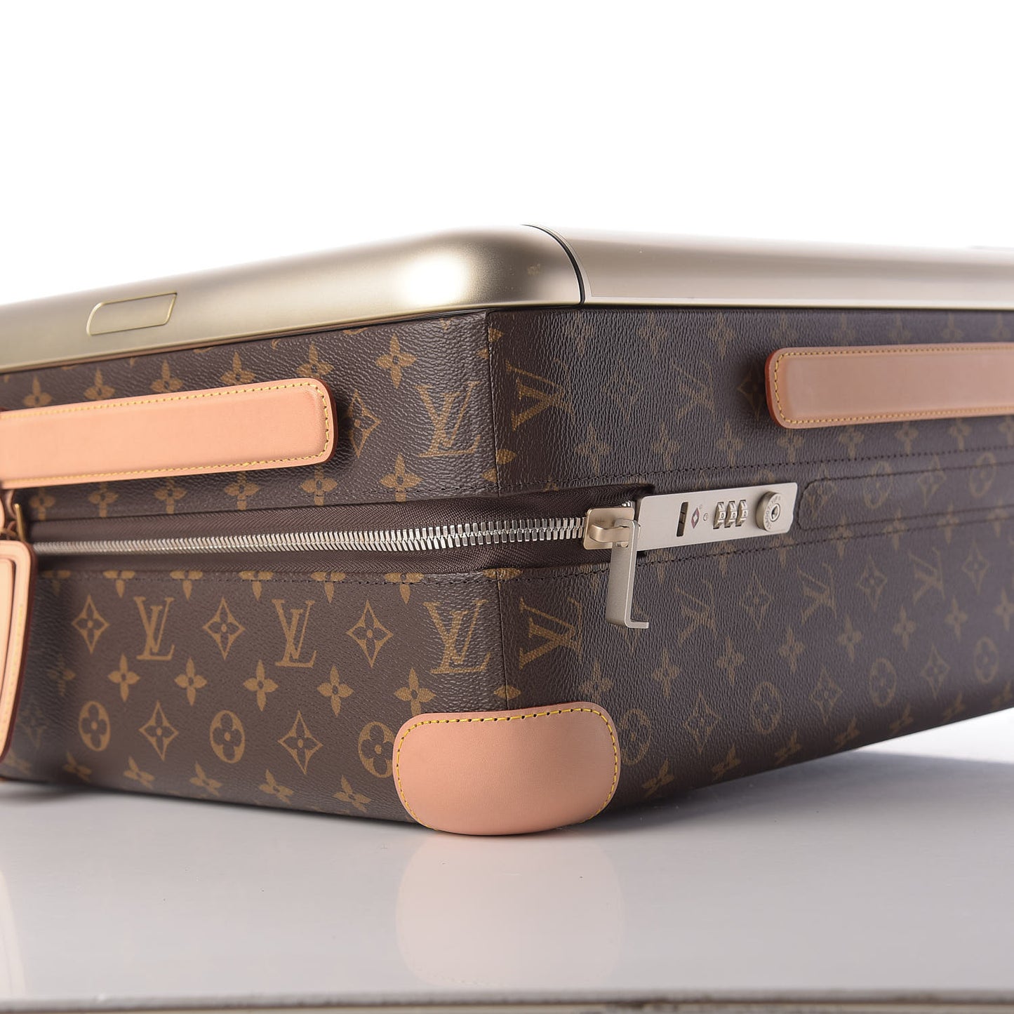 Monogram Horizon 55