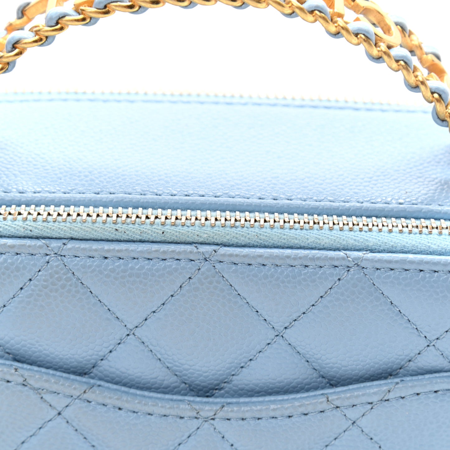 Caviar Quilted Small Pick Me Up Vanity Case Light Blue