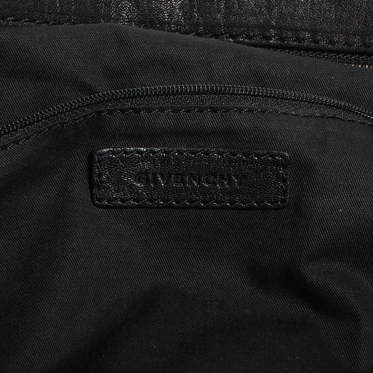 Givenchy Wrinkled Lambskin Large Chain Wrap Nightingale Black 6 of 10