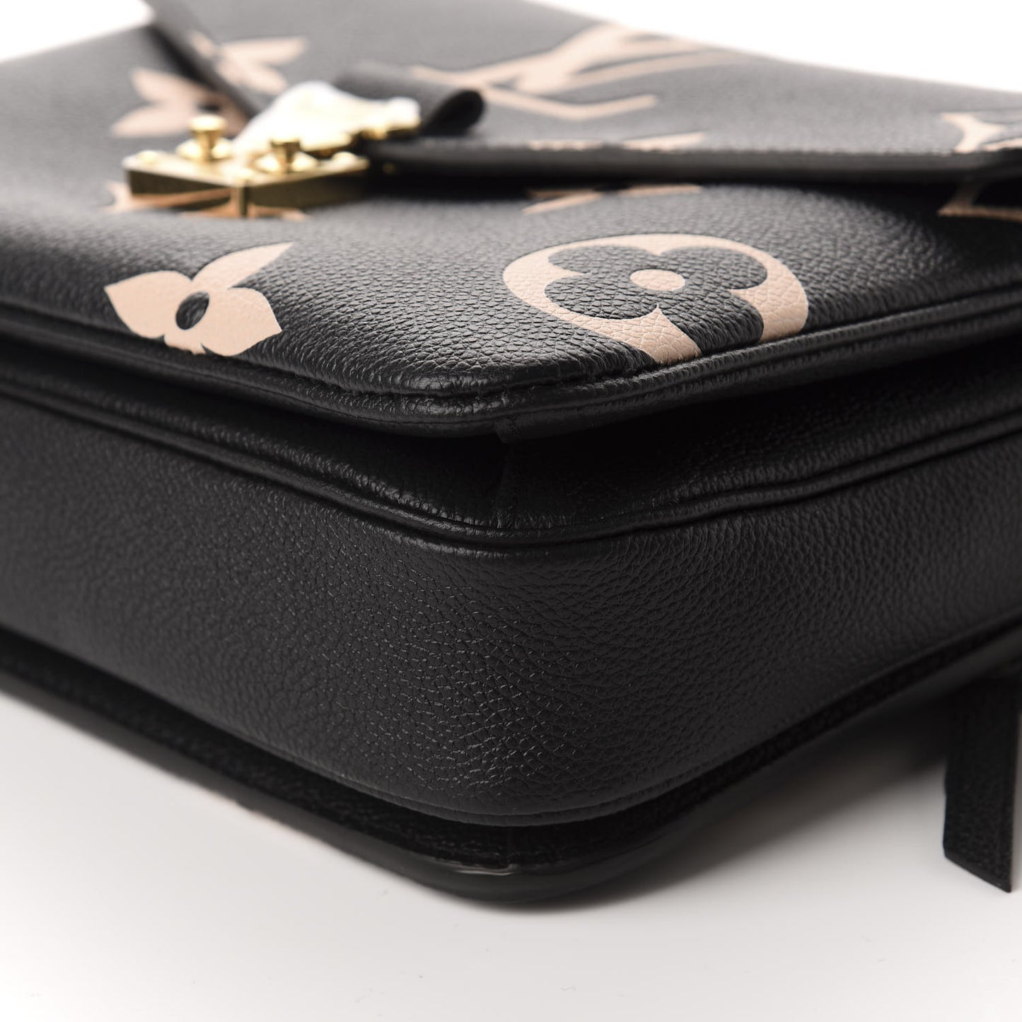 Empreinte Monogram Giant Pochette Metis Black Beige
