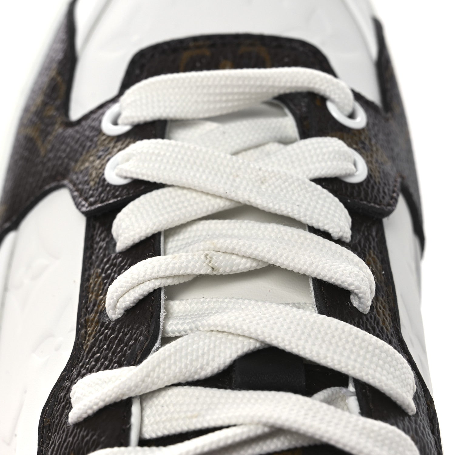 Louis Vuitton Lambskin Embossed Monogram Time Out Sneakers 39 White Brown 11 of 11