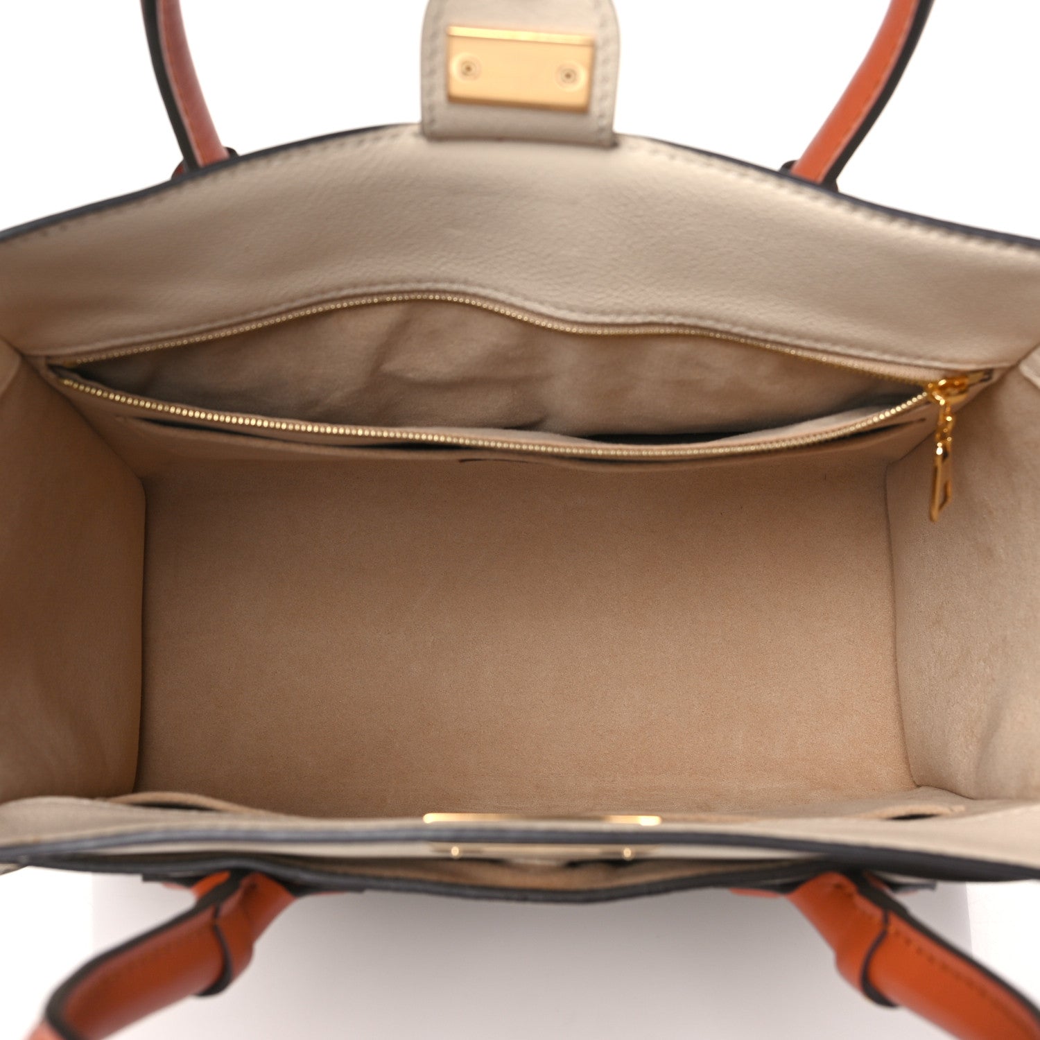 Louis Vuitton Calfskin Monogram Tufting On My Side Galet 5 of 9