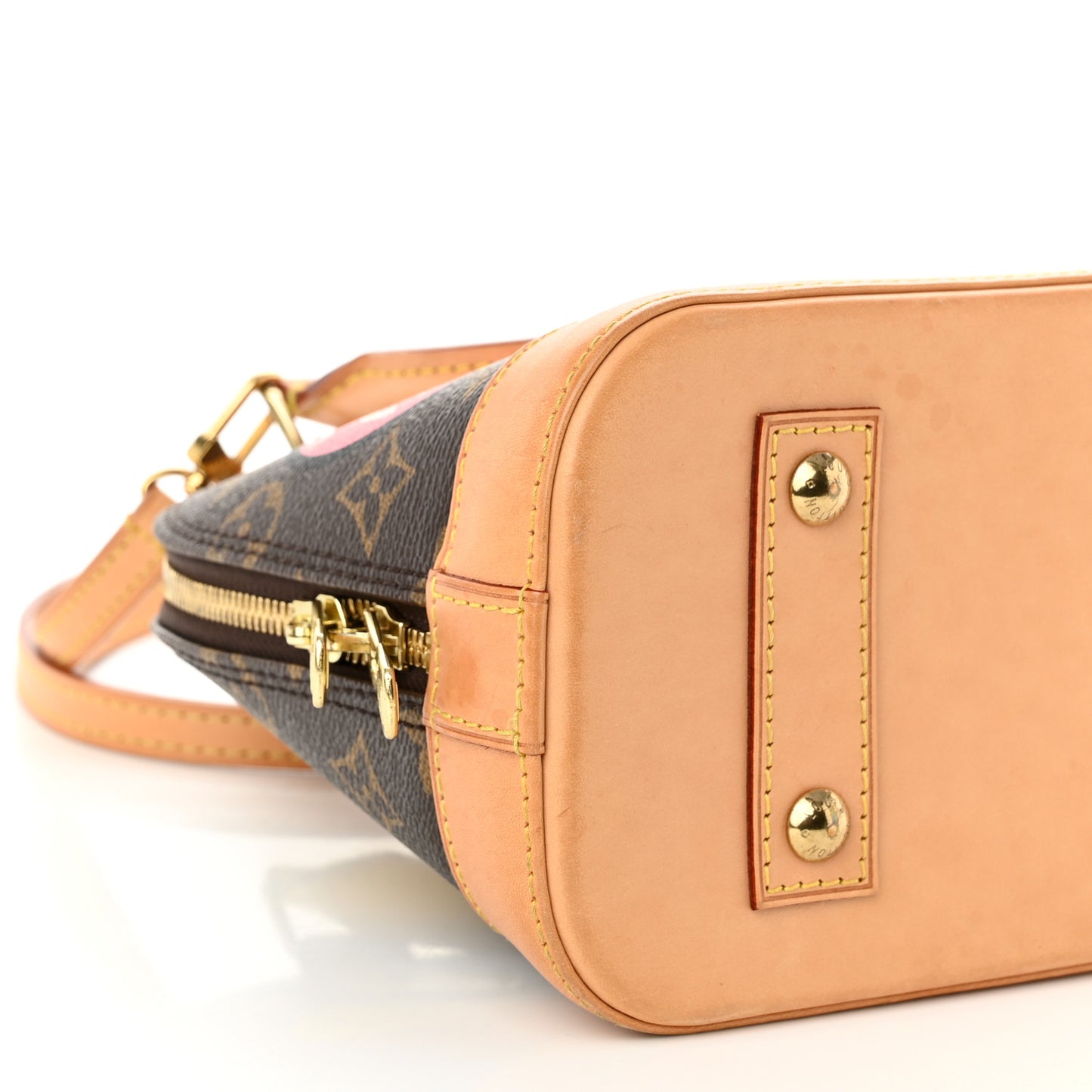 Monogram World Tour Alma BB