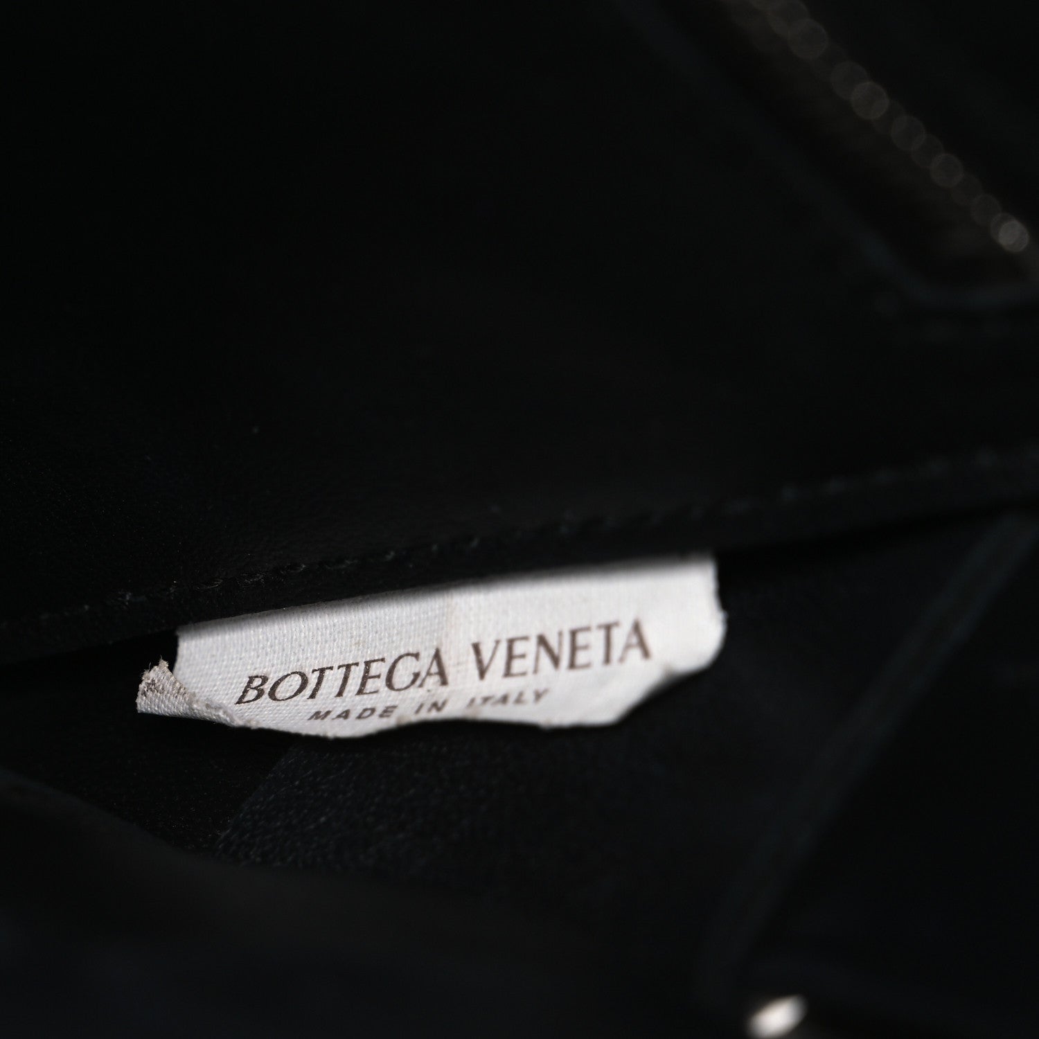 Bottega Veneta Lambskin Maxi Intrecciato Cassette Crossbody Bag Black 7 of 11