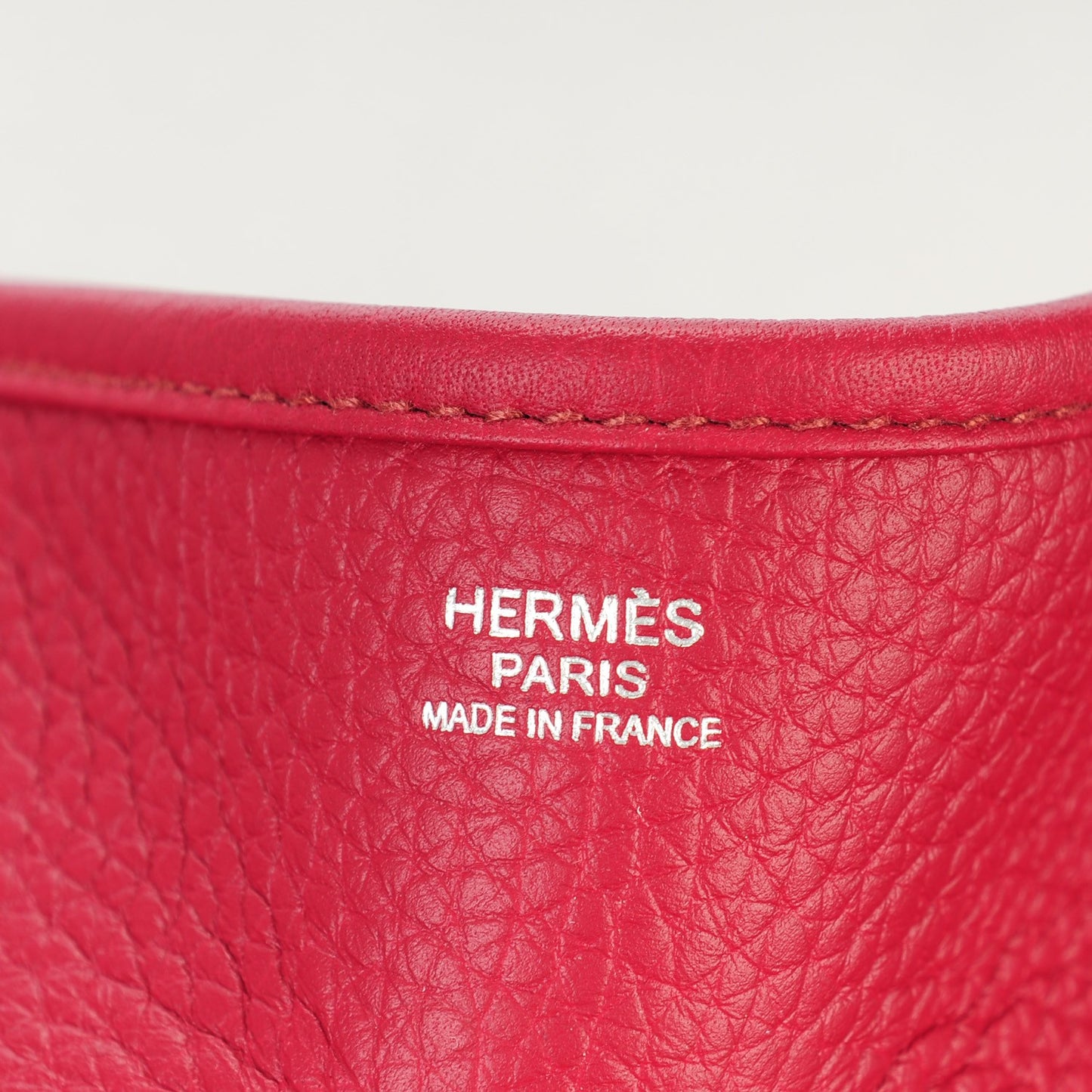 Taurillon Clemence Evelyne III PM Rubis