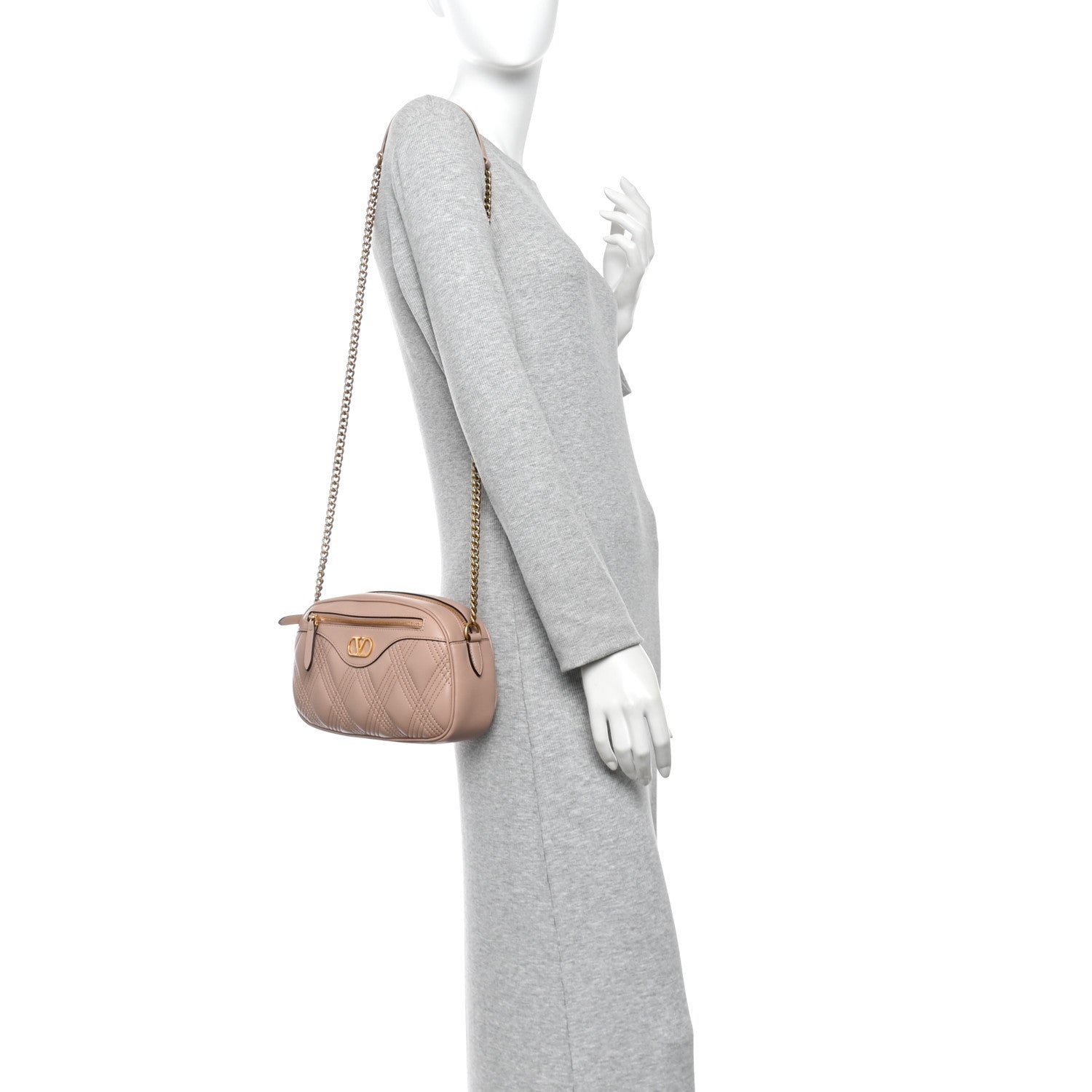 Valentino Garavani Nappa Medium Quiltie 67 Shoulder Bag Poudre 2 of 9