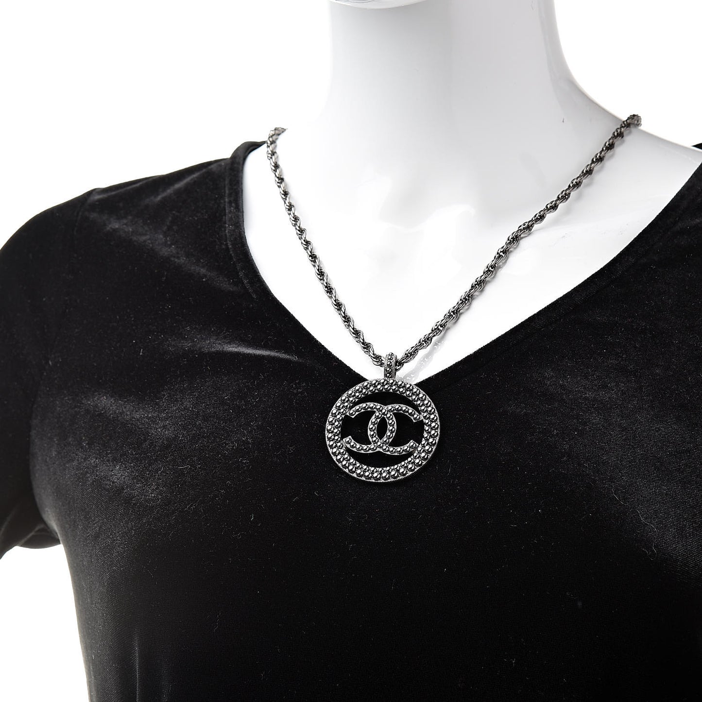 Ruthenium Pearl CC Short Necklace Dark Grey