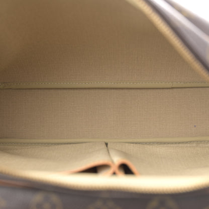 Louis Vuitton Monogram Reporter GM 8 of 23