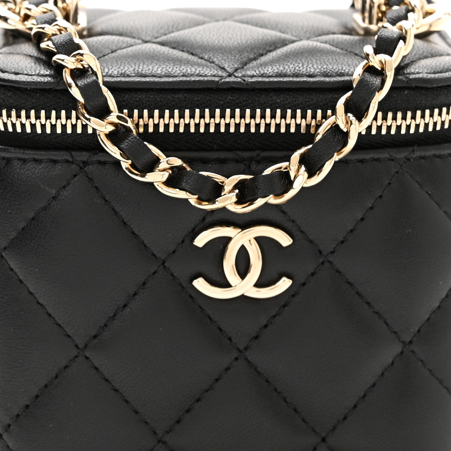 Lambskin Quilted Top Handle Mini Vanity Case With Chain Black