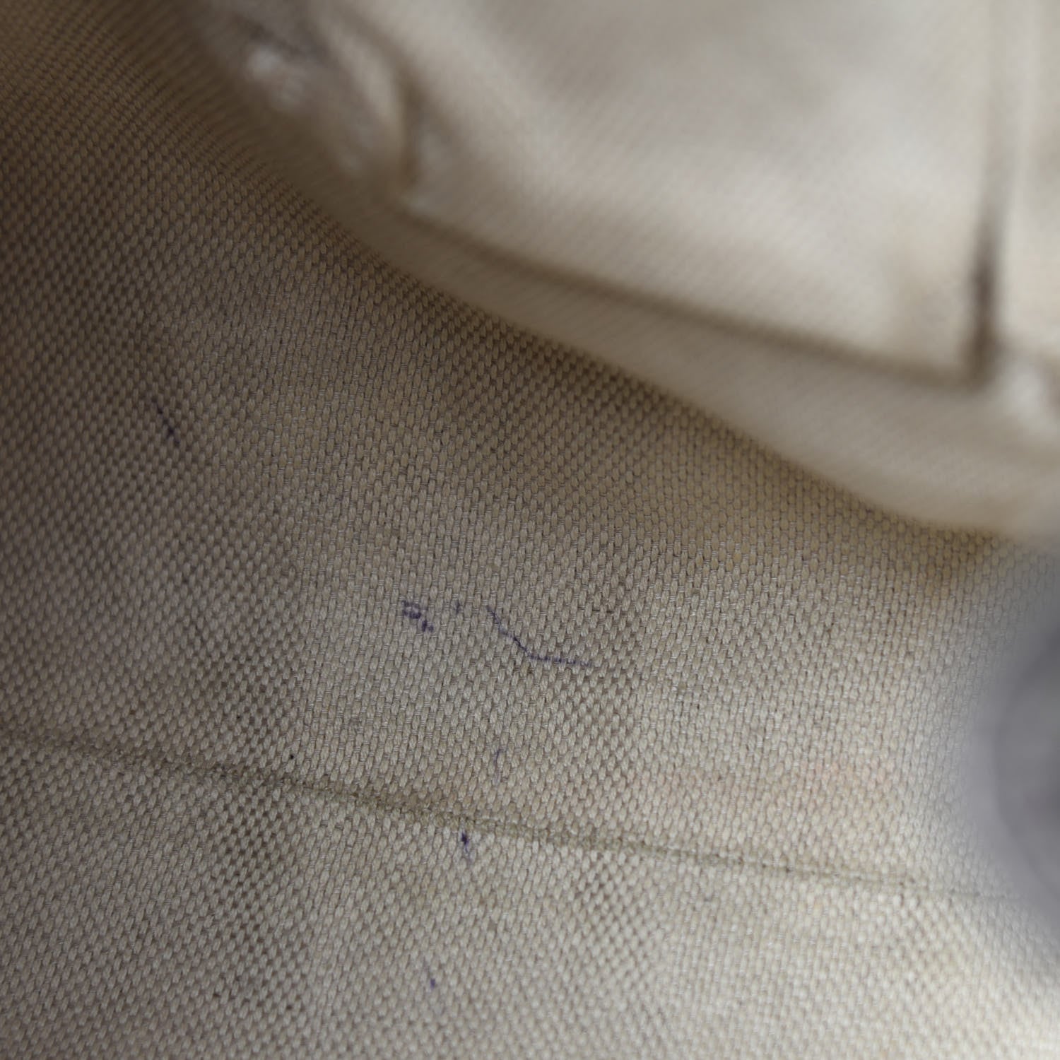 Gucci Metallic Pebbled Calfskin Medium Soho Chain Shoulder Bag Sasso 11 of 17