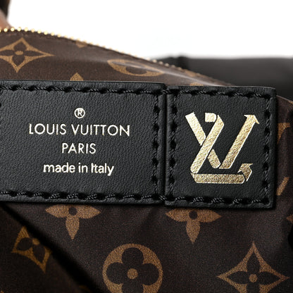 Louis Vuitton Econyl Monogram Pillow Giant Onthego GM Black 6 of 10