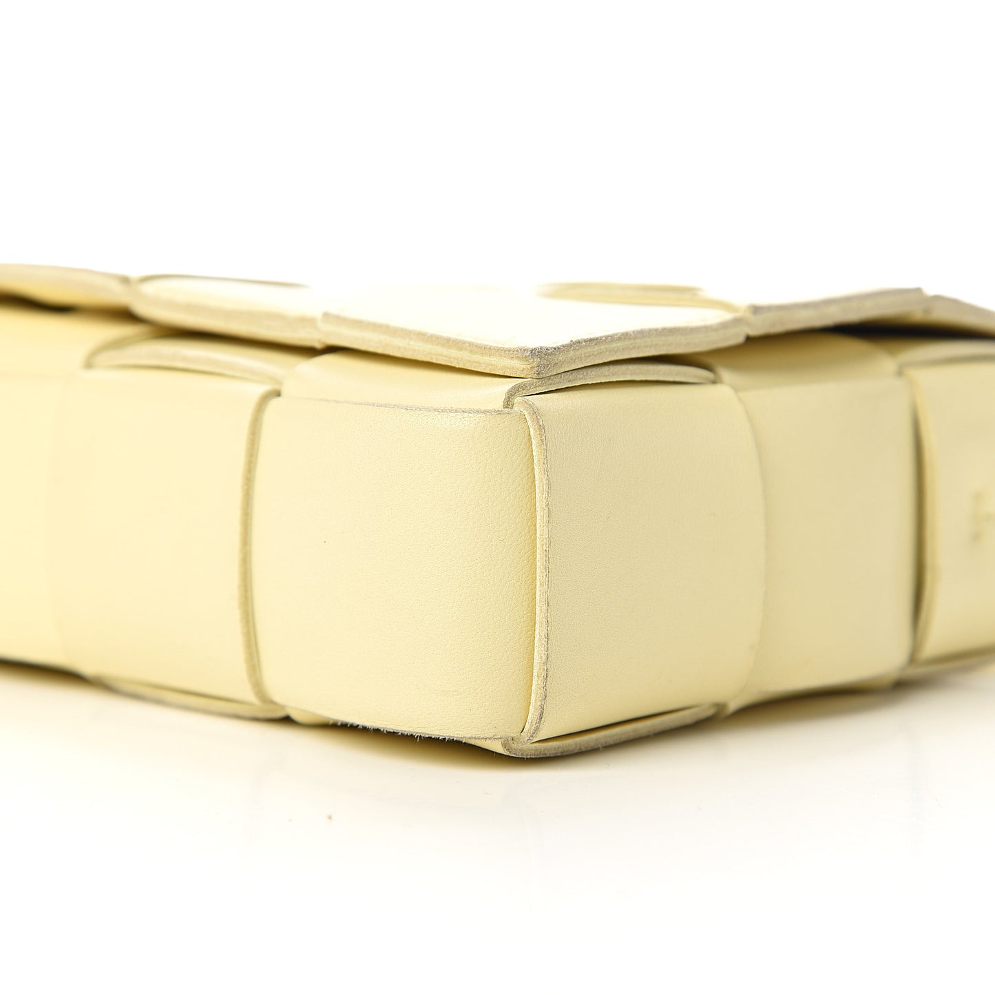 Nappa Maxi Intreccio Cassette Bag Ice Cream