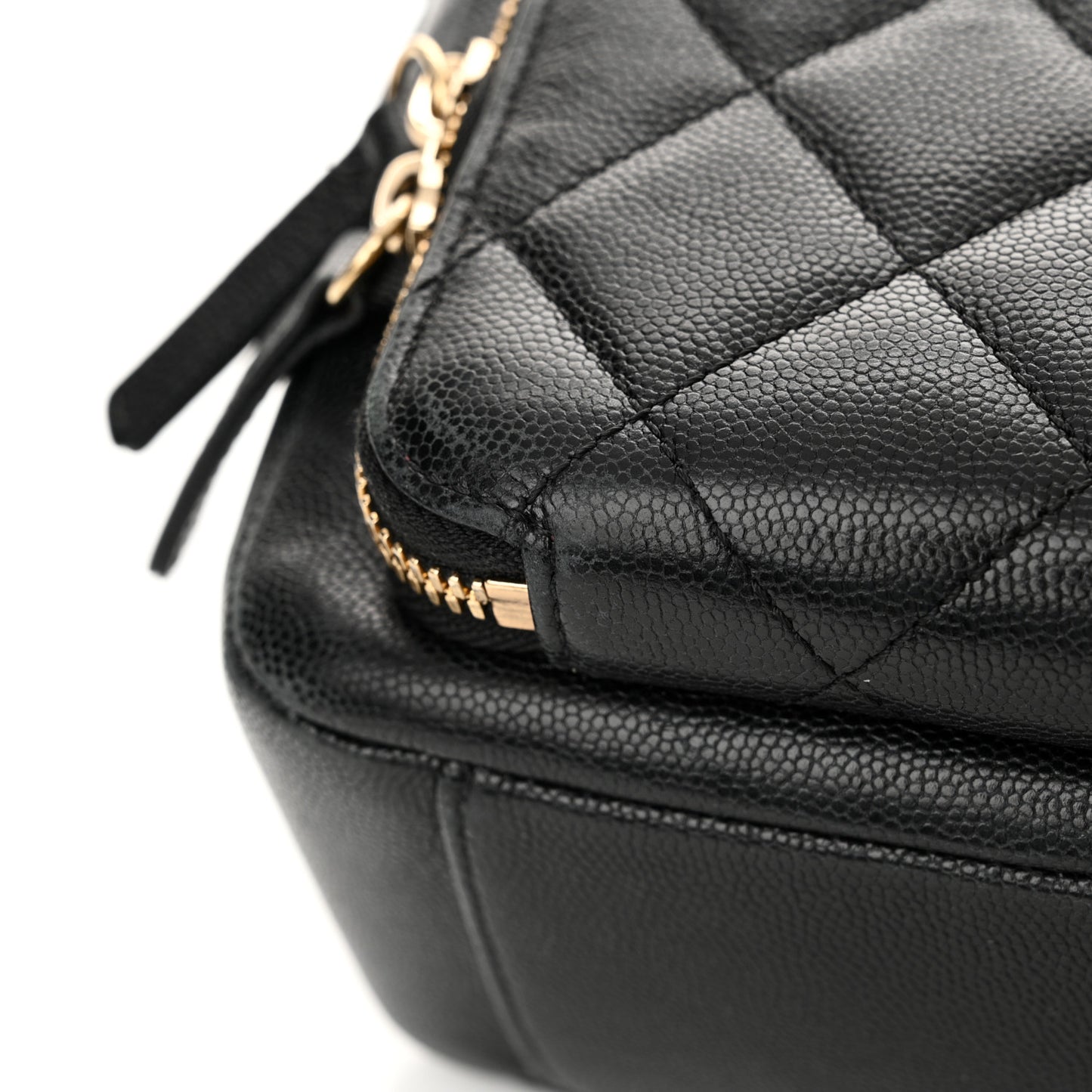 Caviar Quilted Medium Business Affinity Camera Case Black