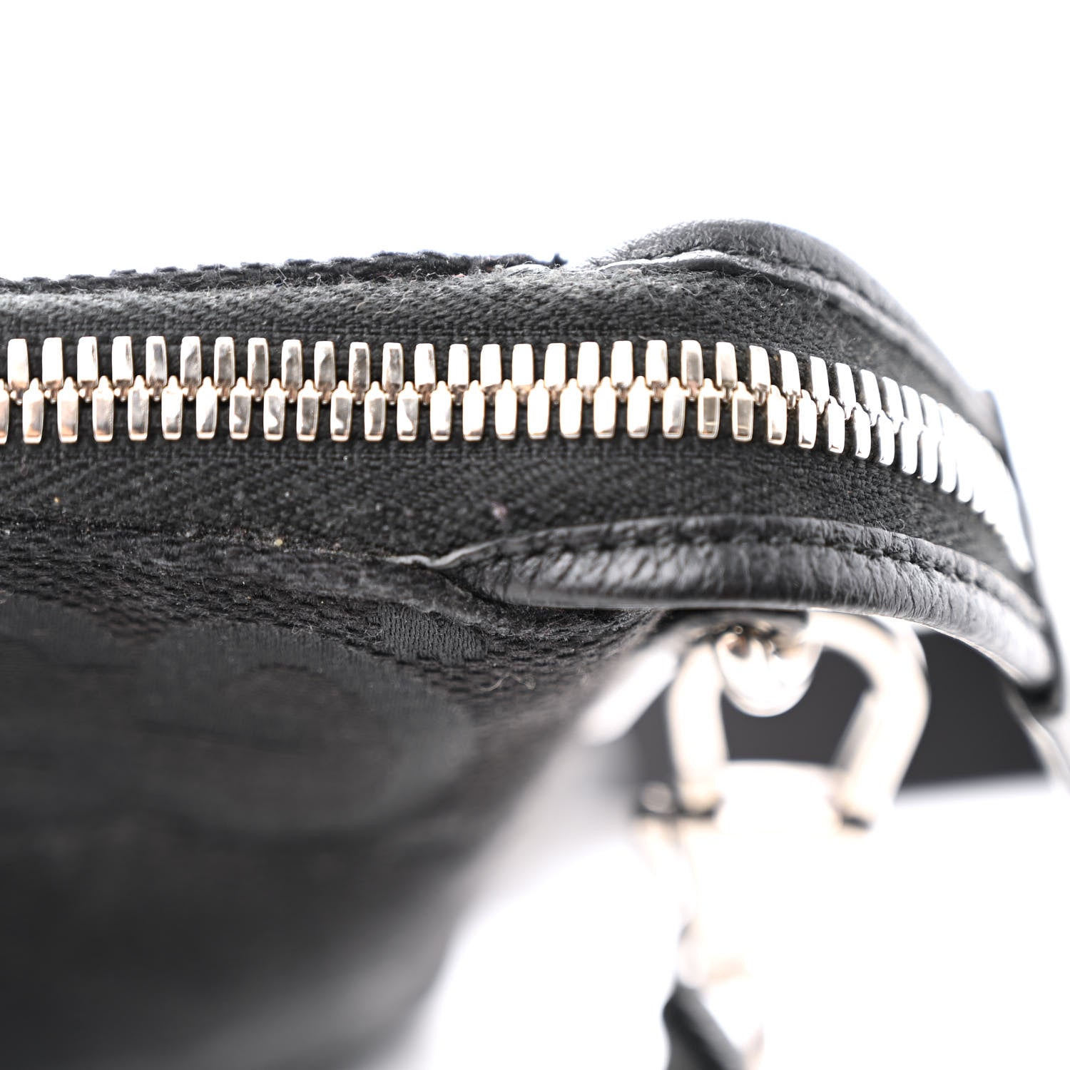 Gucci Monogram Jumbo GG Textured Dollar Calfskin Wristlet Messenger Bag Black 12 of 13