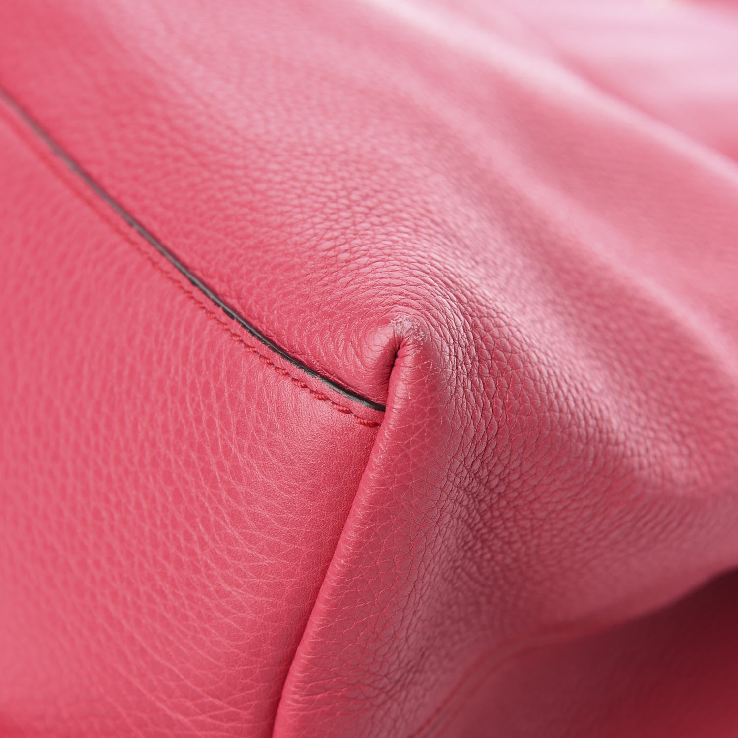 Gucci Pebbled Calfskin Medium Soho Chain Shoulder Bag Pink 11 of 12