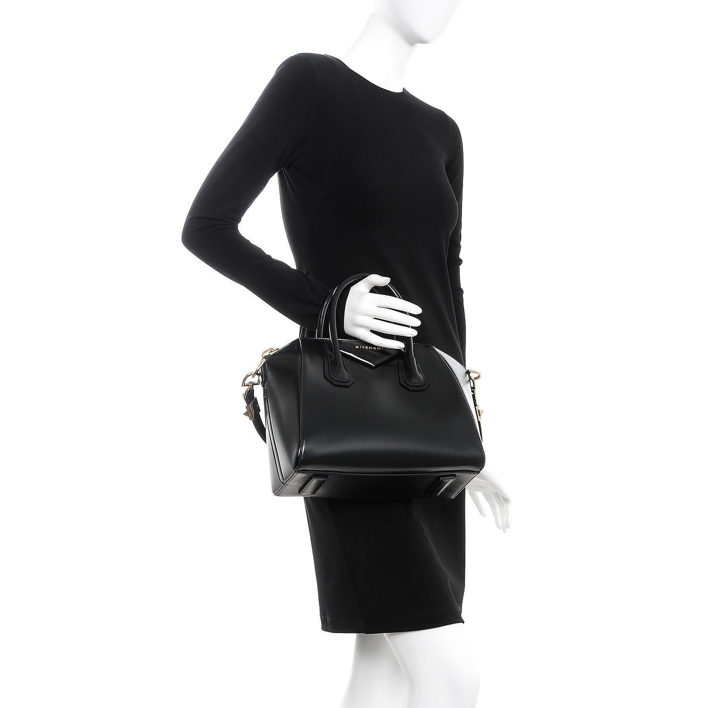 Shiny Lord Calfskin Small Antigona Black