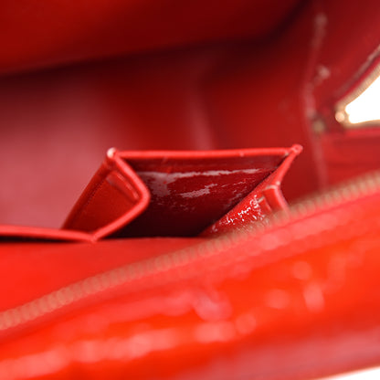Louis Vuitton Vernis Sutton Rouge 21 of 32