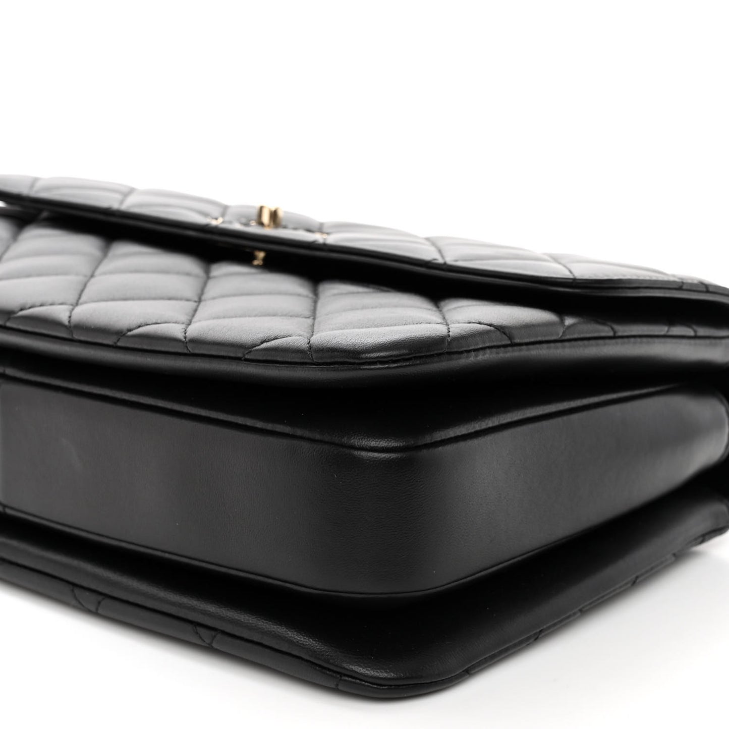 Lambskin Quilted Medium Trendy Chain CC Flap Dual Handle Bag Black