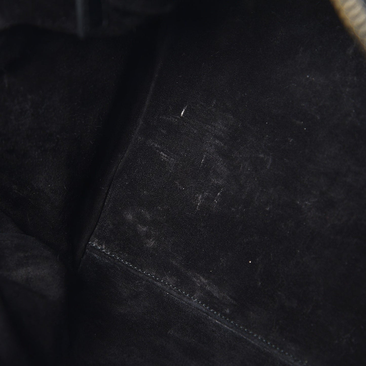 Calfskin Classic Duffle 12 Black