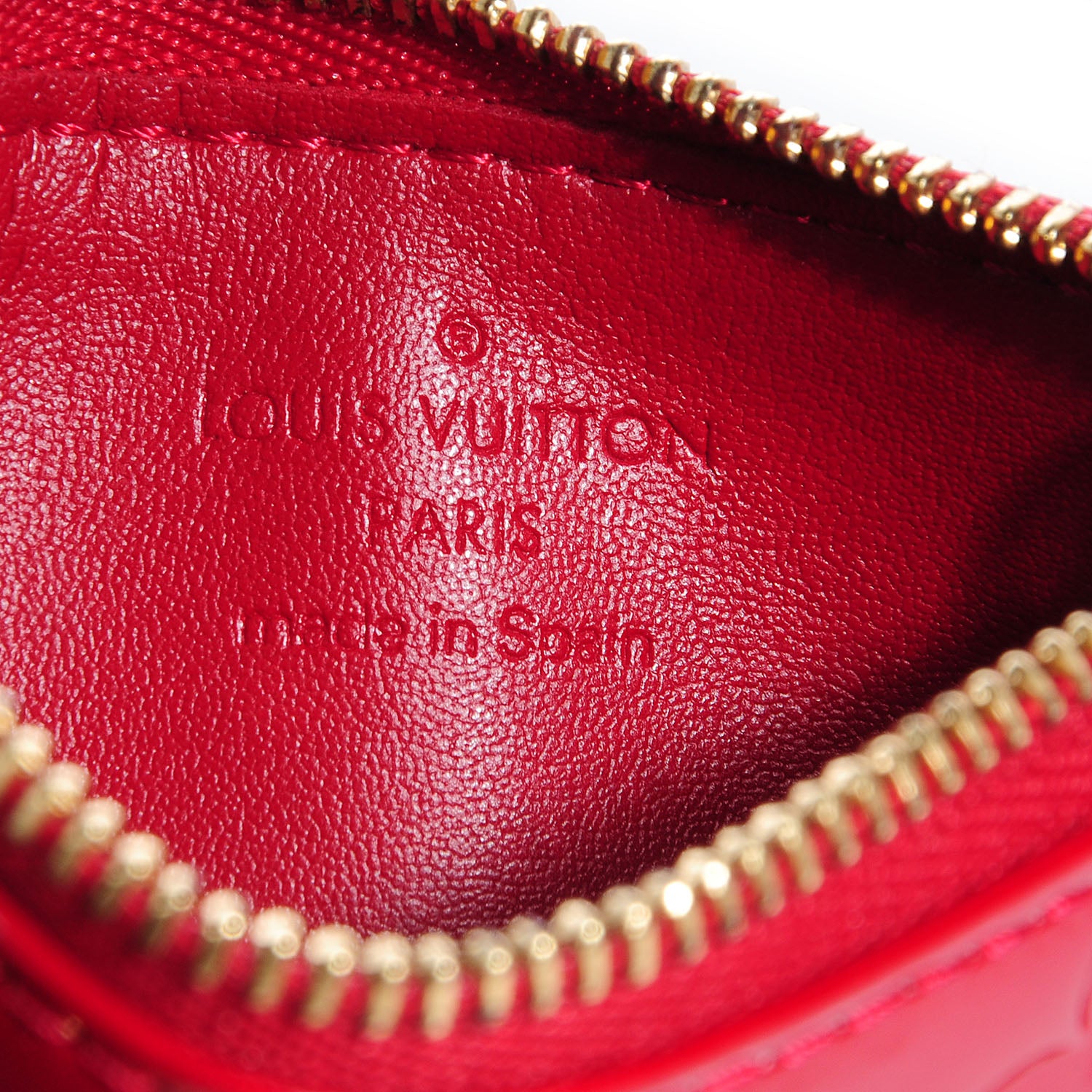 Louis Vuitton Vernis Key Pouch Pomme D'Amour 6 of 7
