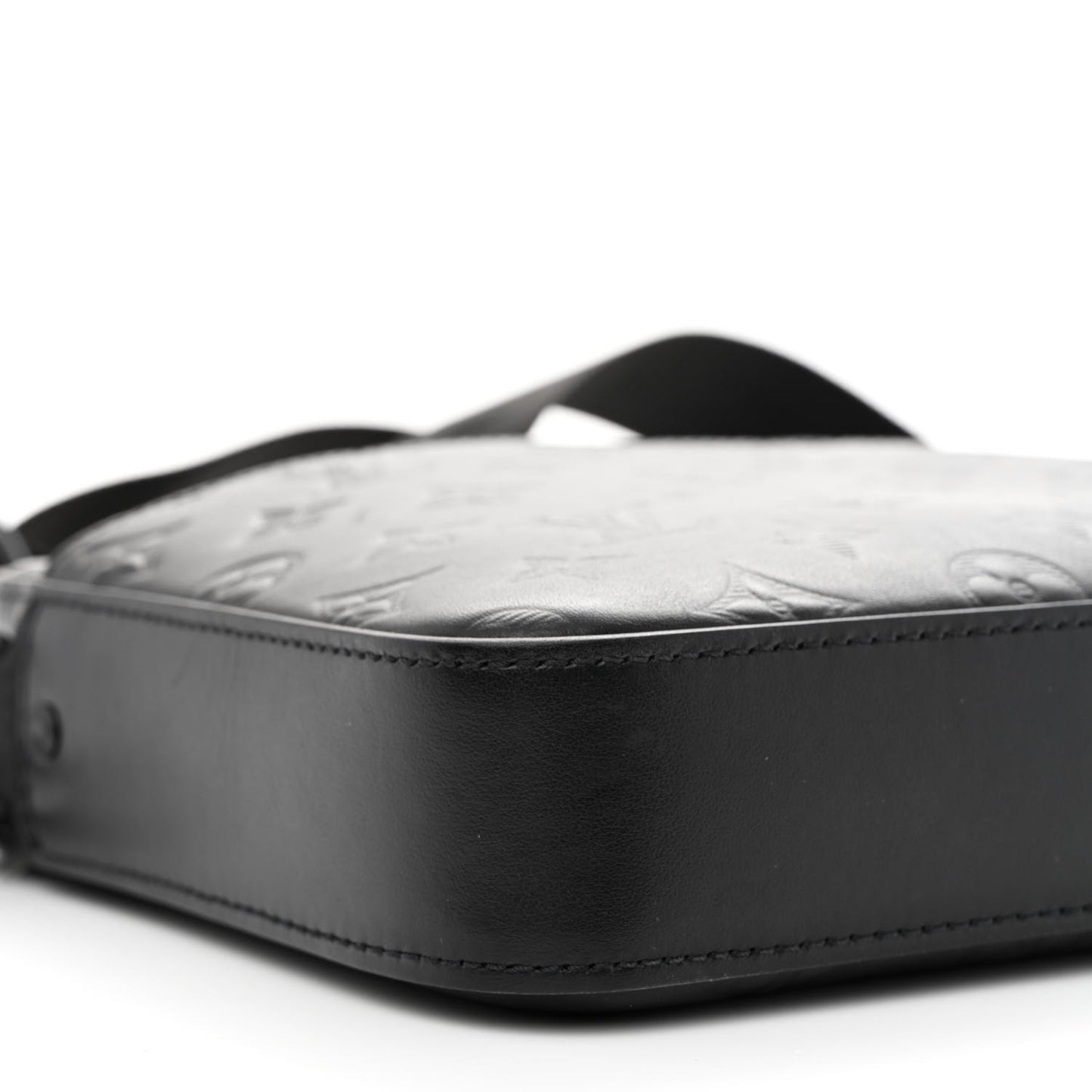 Calfskin Monogram Shadow Duo Messenger Black