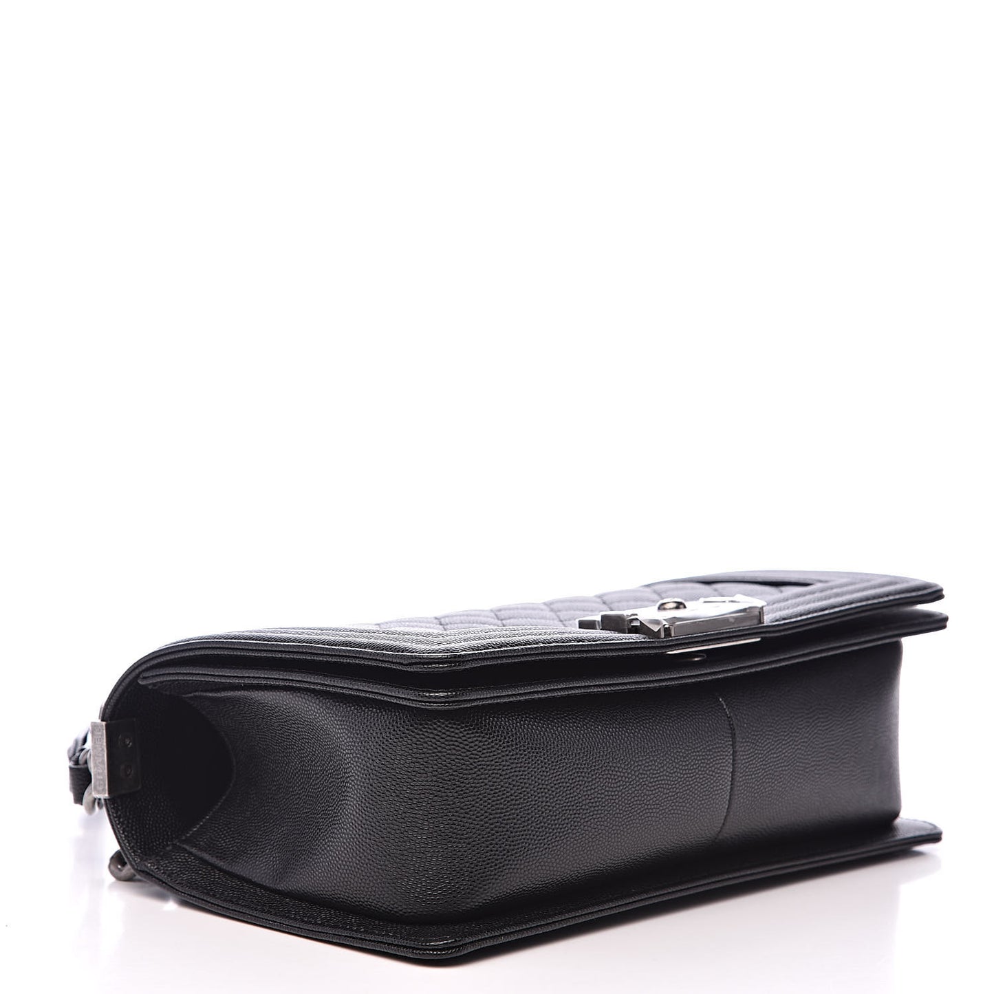 Caviar Quilted Medium Boy Flap Black