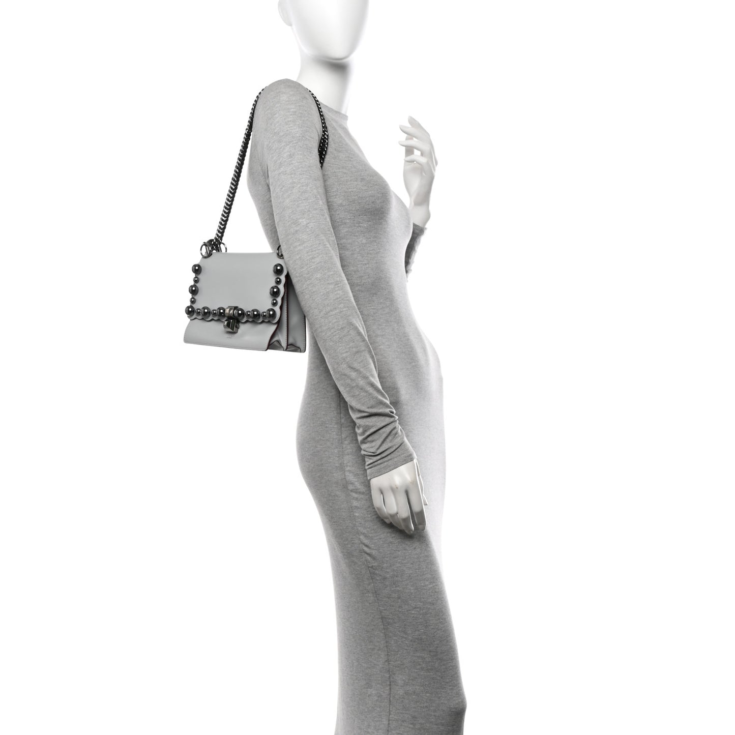 Vitello Liberty Scalloped Studded Small Kan I Shoulder Bag Grigio Perla