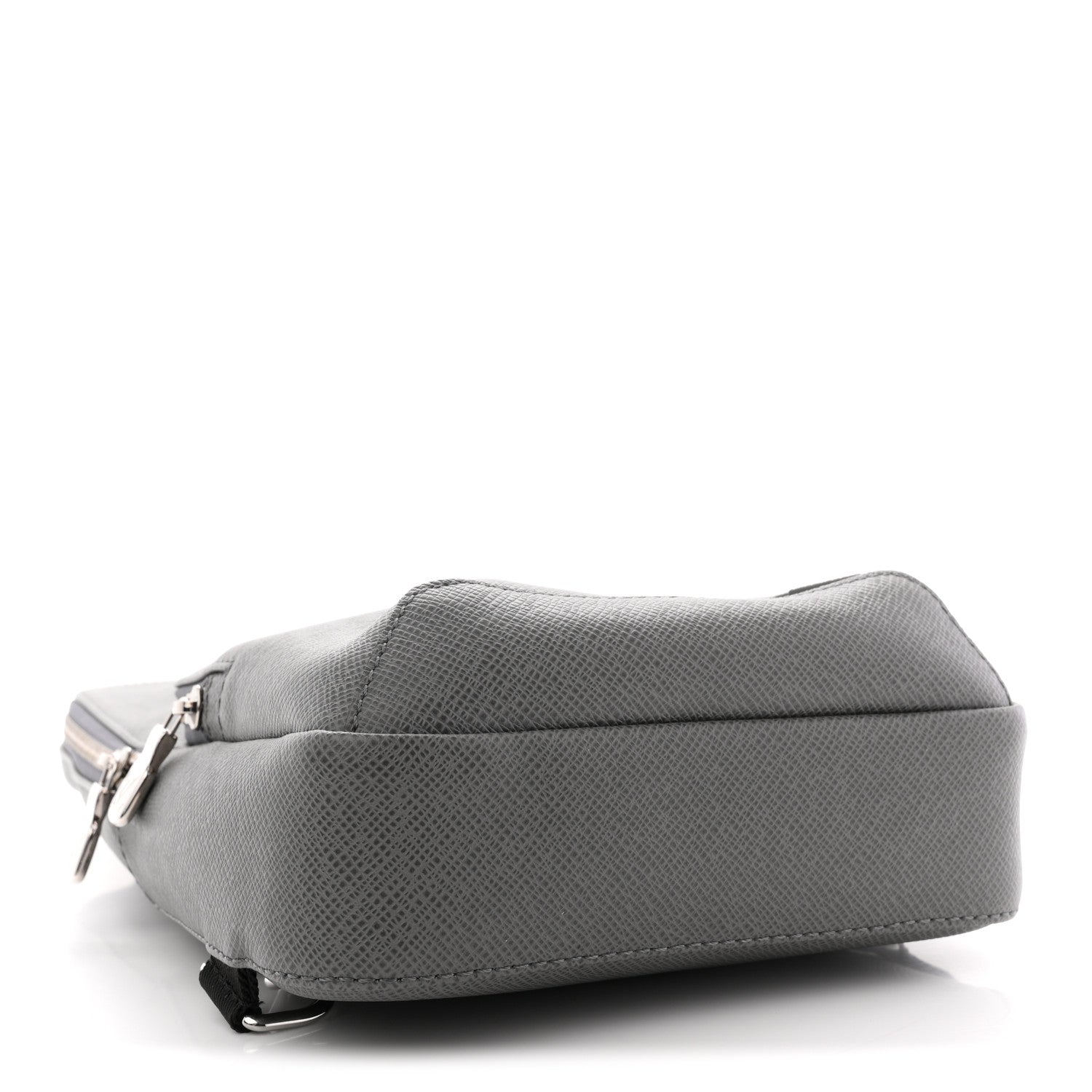 Louis Vuitton Taiga Avenue Sling Bag Glacier 4 of 11