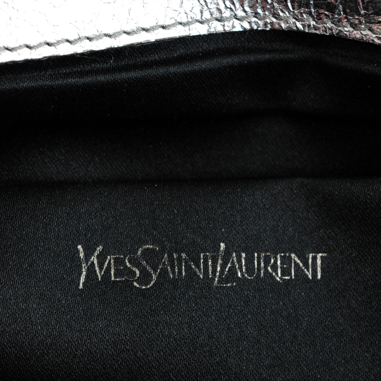 Saint Laurent Metallic Calfskin Monogram Large Belle De Jour Clutch Silver 6 of 9