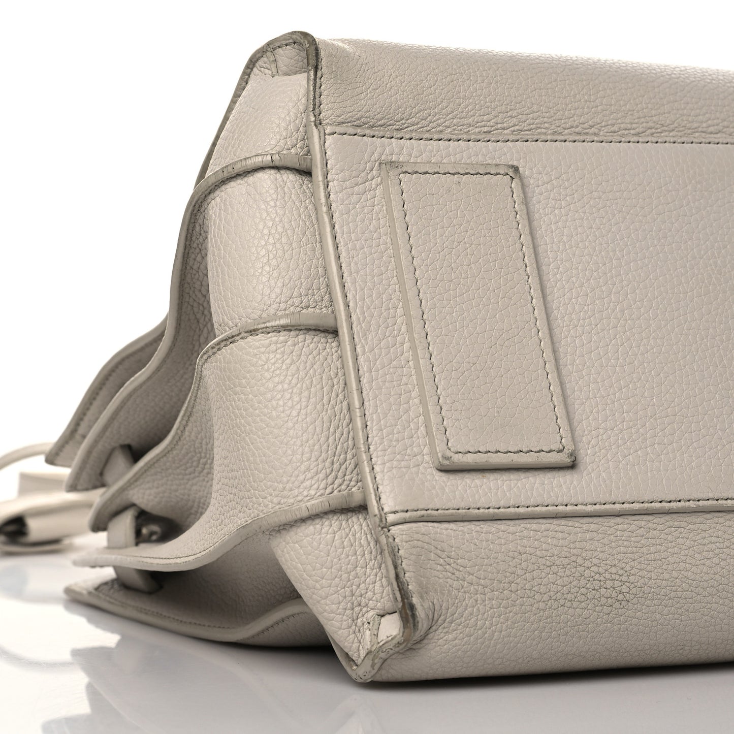 Grained Calfskin Small Supple Sac De Jour Nude