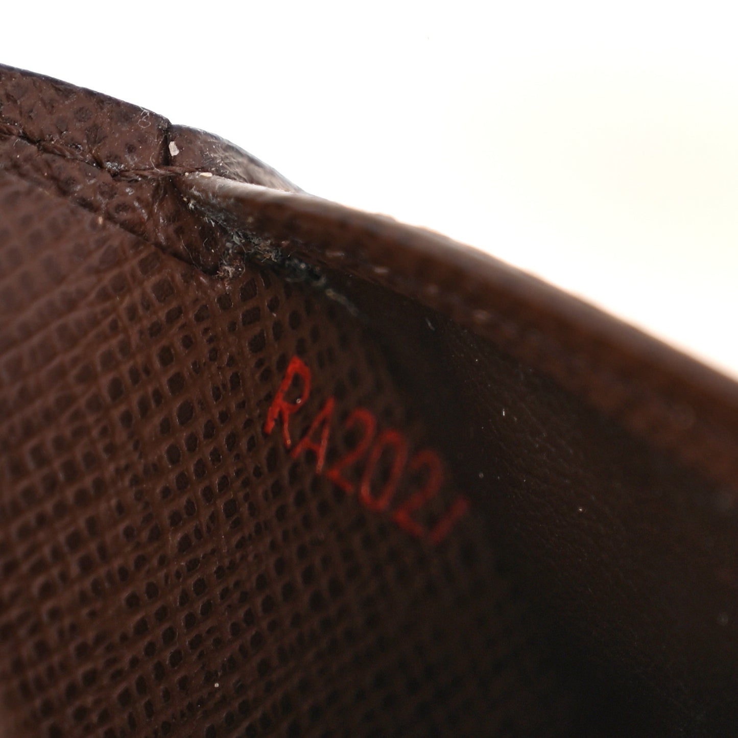 Damier Ebene Multiple Wallet