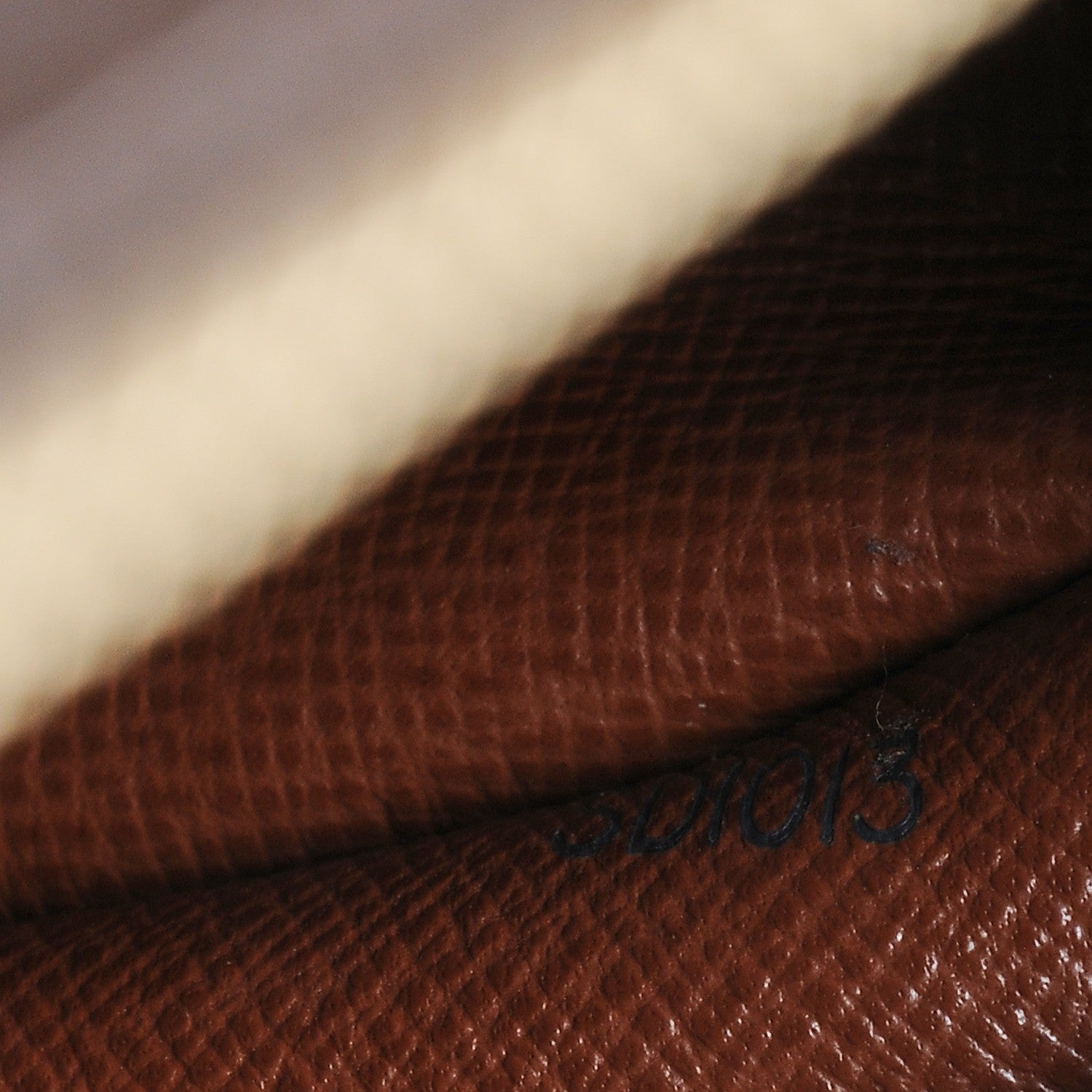 Louis Vuitton Monogram Papillon 26 7 of 8