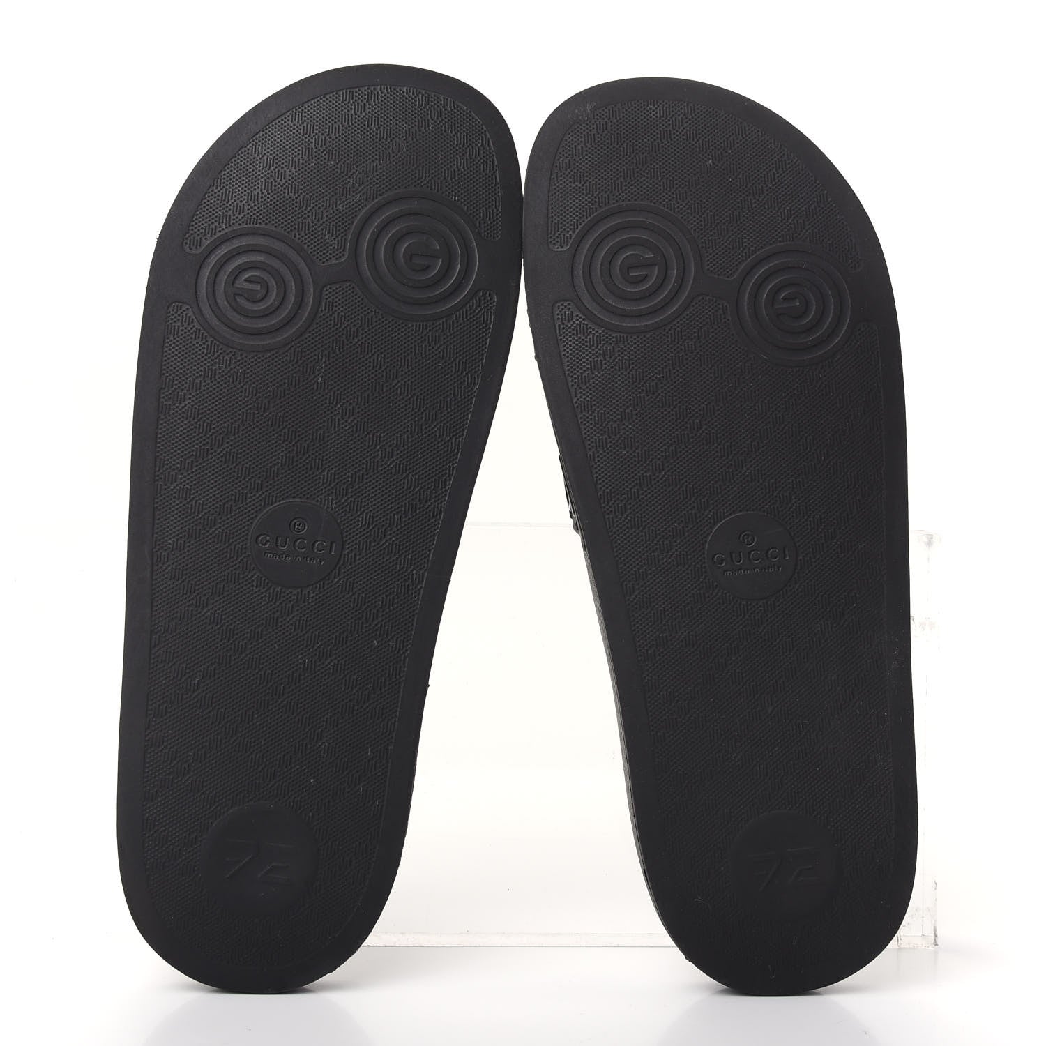Gucci Rubber GG Monogram Perforated Womens Slide Sandals 39 Black 6 of 10