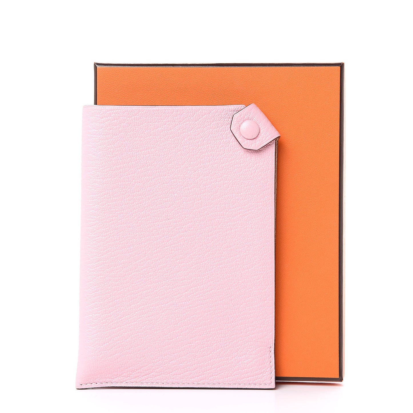 Chevre Mysore Tarmac PM Passport Holder Rose Sakura