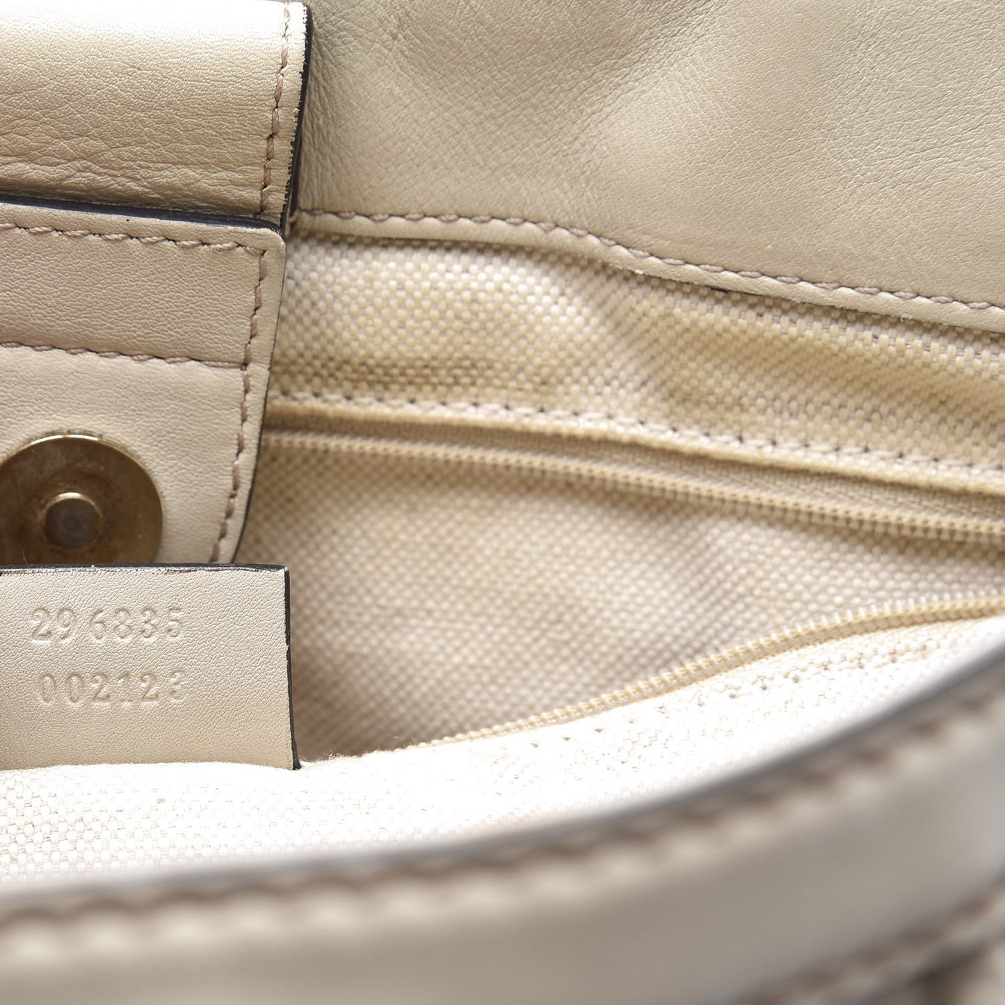 Guccissima Medium Sukey Top Handle Tote Off White