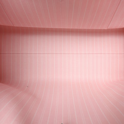 Louis Vuitton Monogram Giant By The Pool Guam Onthego GM Light Pink 5 of 10