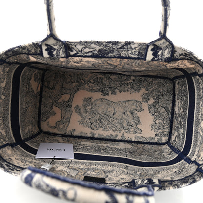 Christian Dior Canvas Embroidered Toile De Jouy Catherine Tote Blue 5 of 9