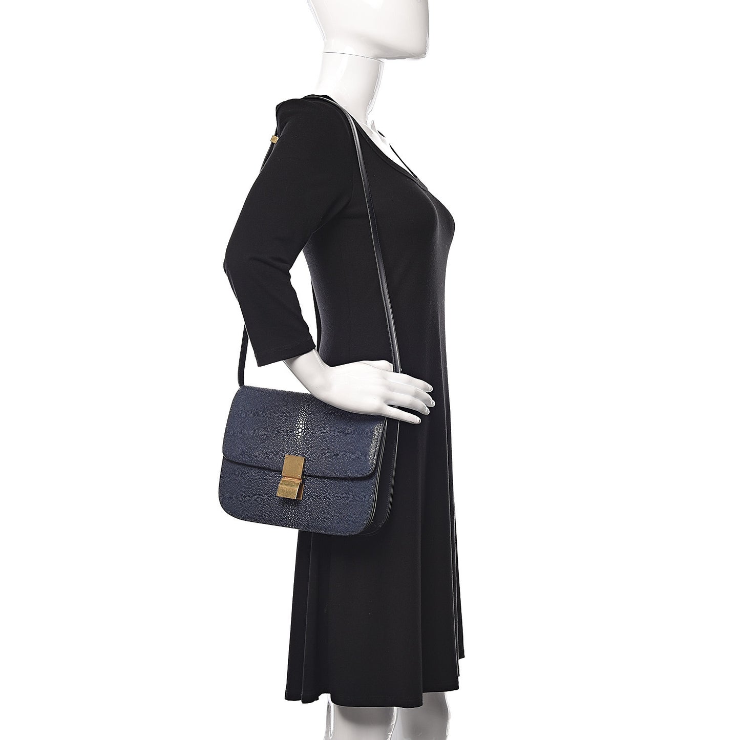 Stingray Medium Classic Box Flap Bag Navy