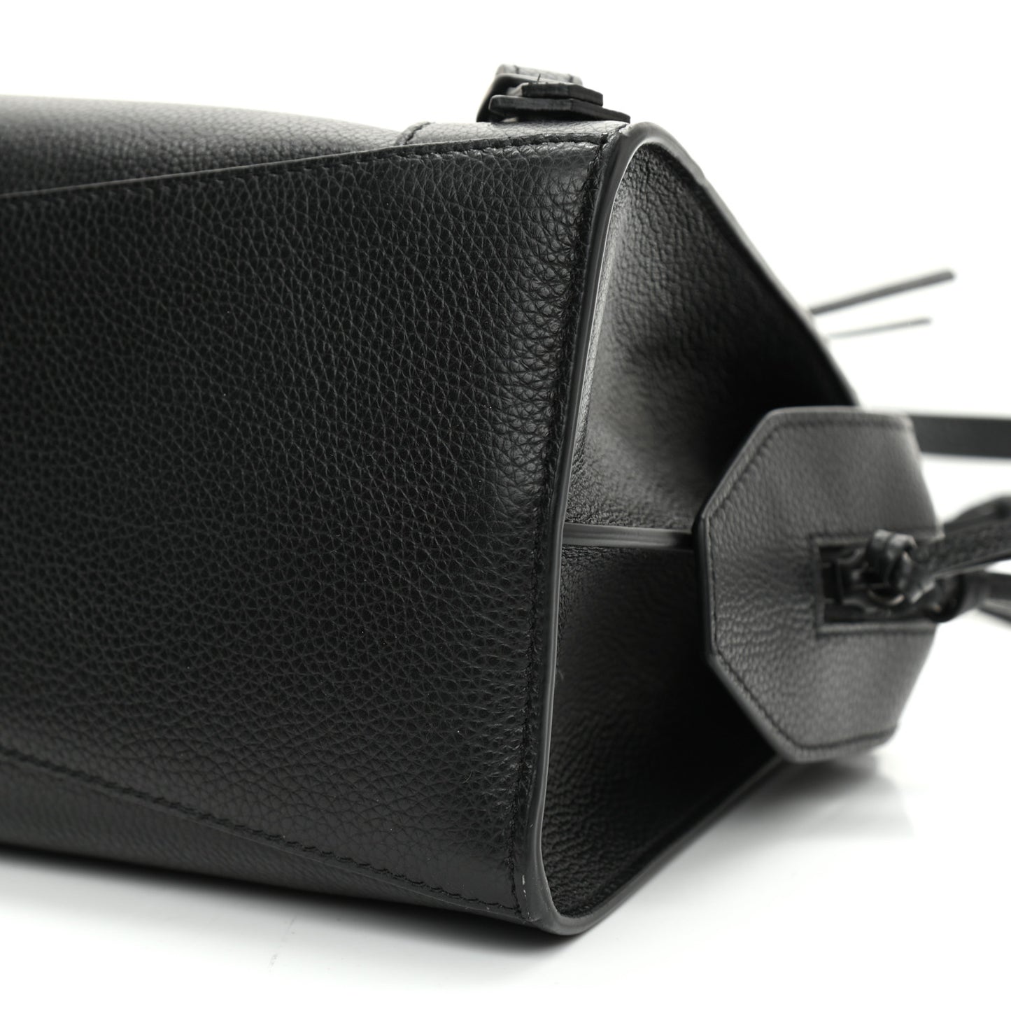 Grained Calfskin Neo Classic Black Hardware S City Black